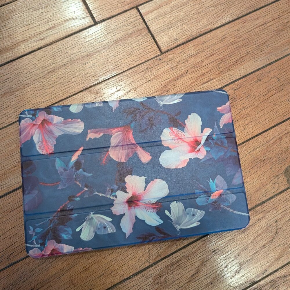 CASE for TABLET (NIB)